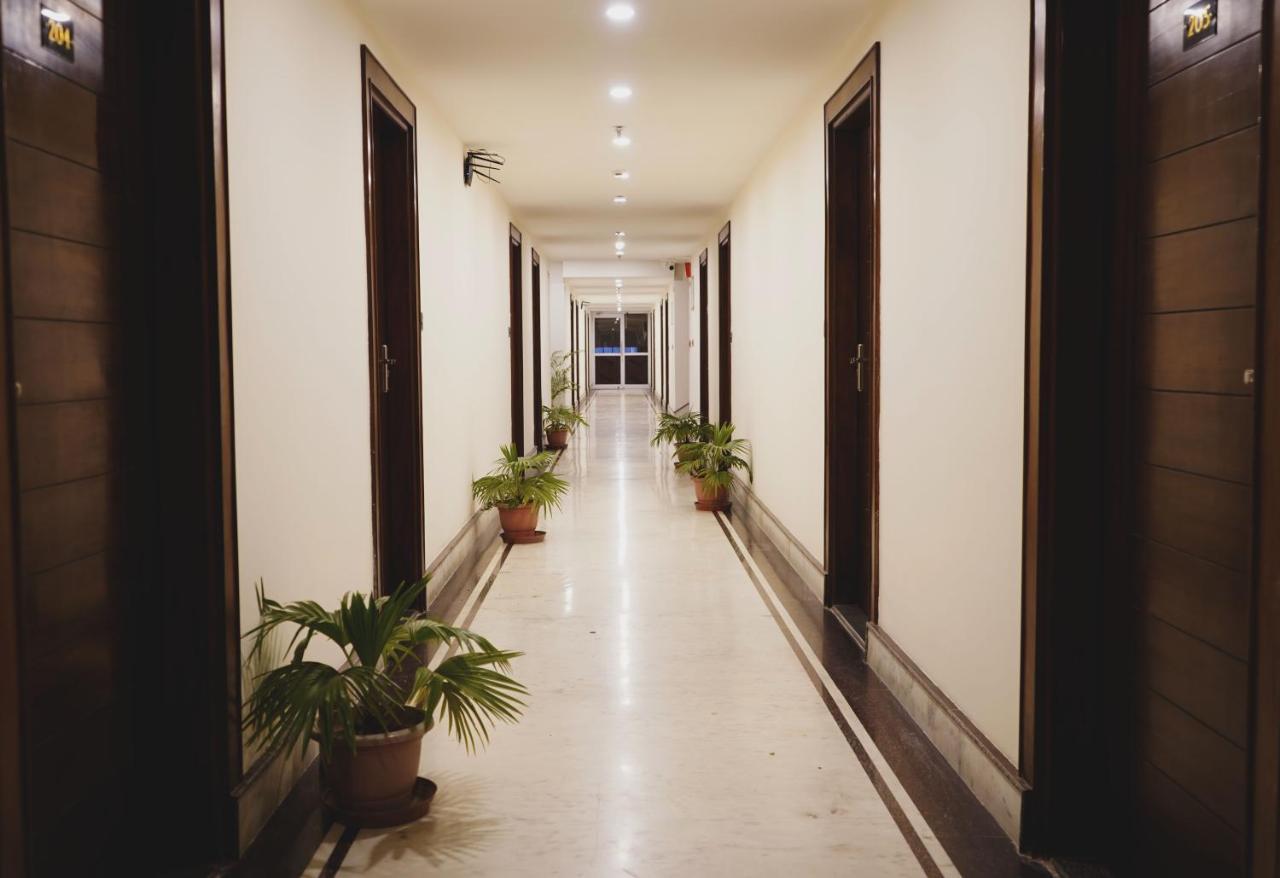 Hotel Doon'S Pride Dehradun Exterior photo